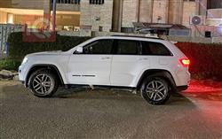 جیپ گراند شیرۆکی